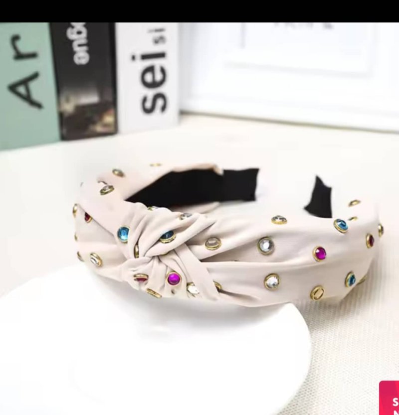 Jeweled knotted hair band
