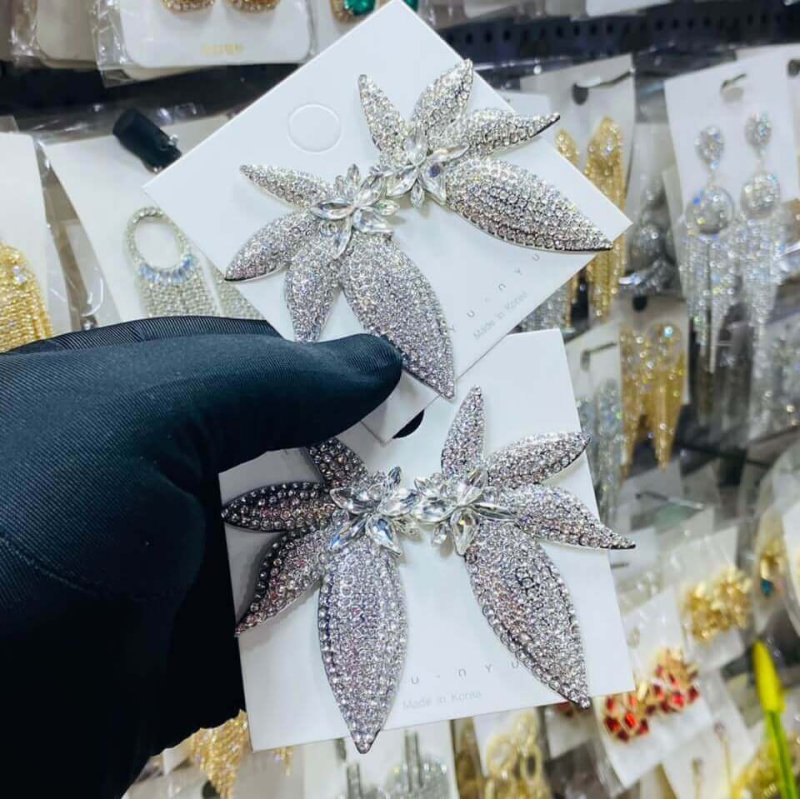 Earring 1 - Image 4