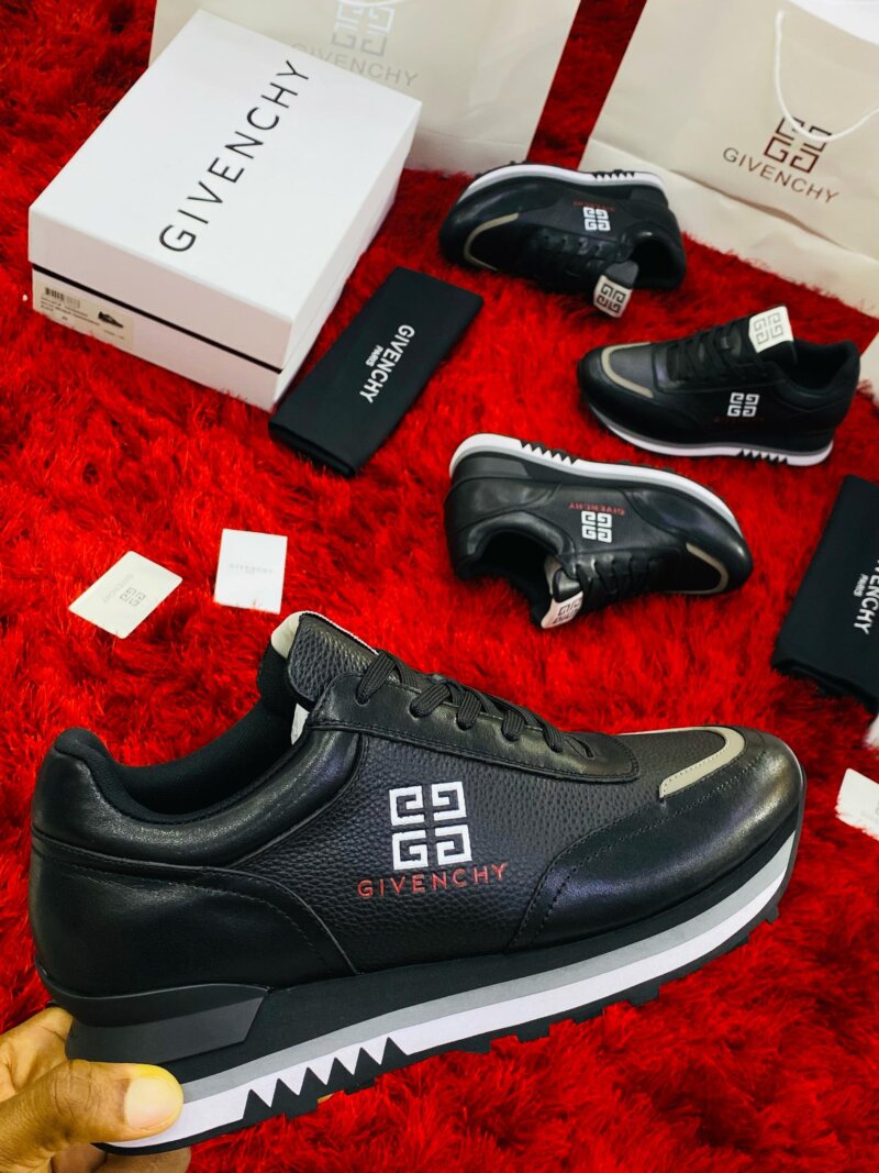GIVENCHY LUXURY SNEAKERS (SIZE 40---46)
